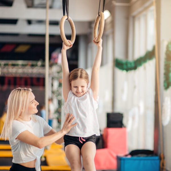 kid on rings